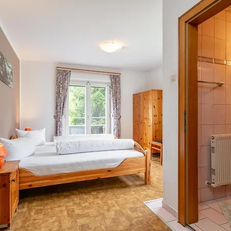 Wiesenglueck 度假居 菲根